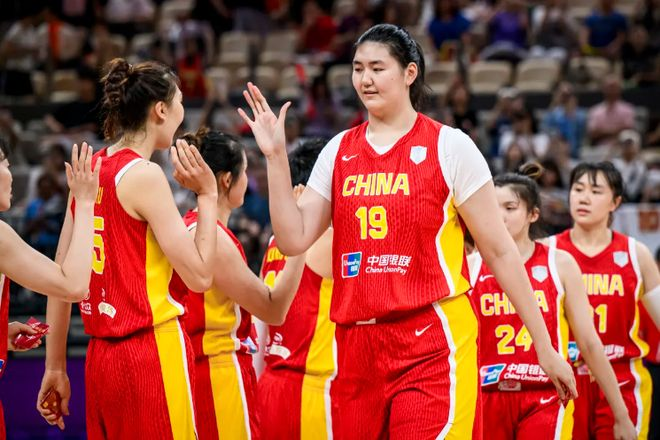 手日本女篮, 陆WCBA 手日本女篮, 陆WCBA